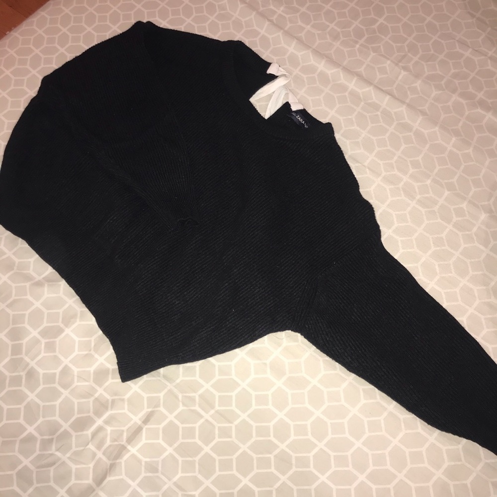 Knit sweater